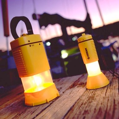 http://www.cube.net.au/Design_History_9_-_Eveready_Flashlight_Design_files/Eveready-torches-design.jpg